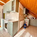 Emília Apartamento *